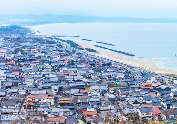 神話でも有名な「出雲」という土地にある霊苑